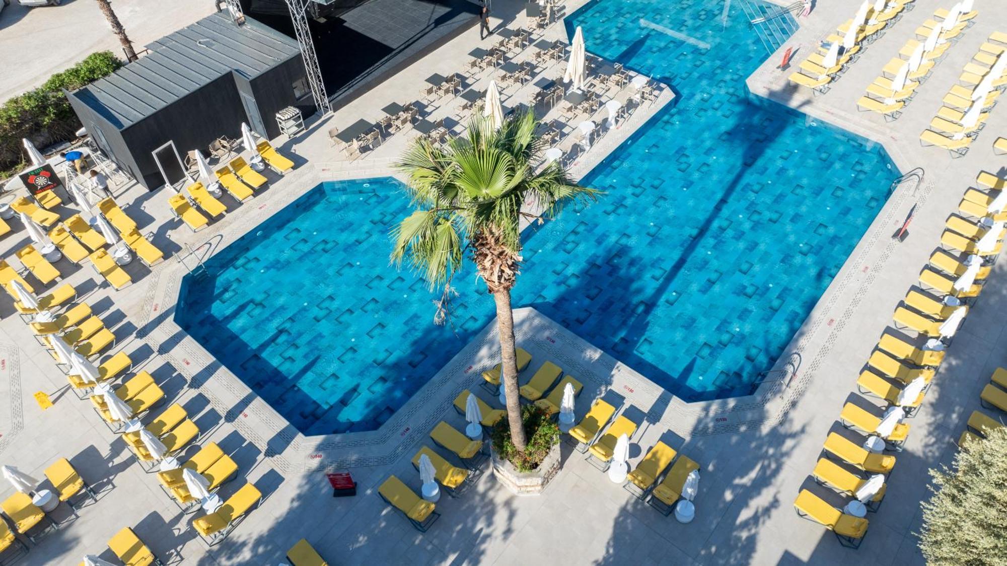 Sundia By Liberty Resort 4*